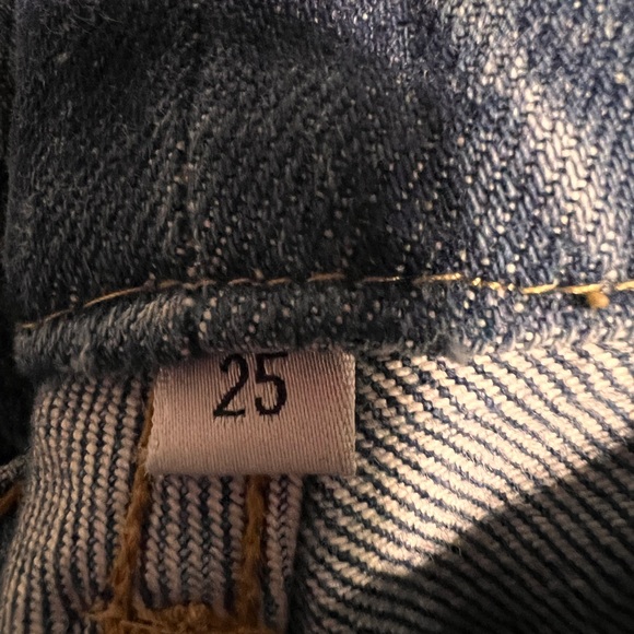 EUC - Agolde medium wash ankle length jeans. Size 25 - Picture 2 of 11